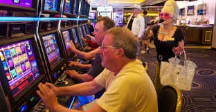 casino life Caribbean Stud Poker